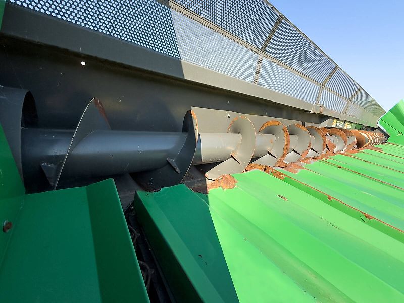 Ziegler Sunflower Champion 12R John Deere 12 row sunflower header, 75 cm row distance, for John Deere S and T combines