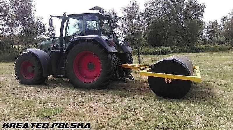 KMZ Wiesenwalze gezogene 2,5 bis 3,0 m / wał łąkowy / meadow roller
