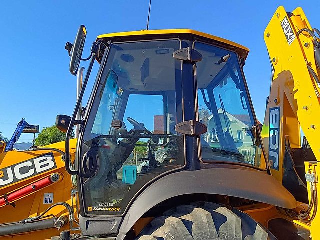 JCB 3CX