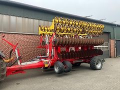 Pöttinger TERRADISC 10001 T Scheibenegge