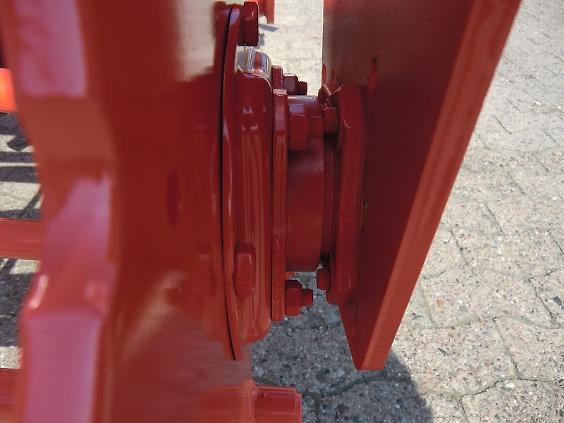 Maschio TERREMOTO 3-300 Rohrstabwalze