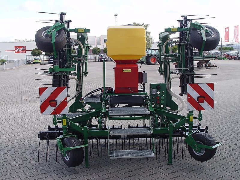 Düvelsdorf Strigel Green Rake Expert 6m+Terra Roller Eco 6,30m