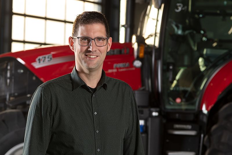 Contactpersonen De heer Martin Ellies