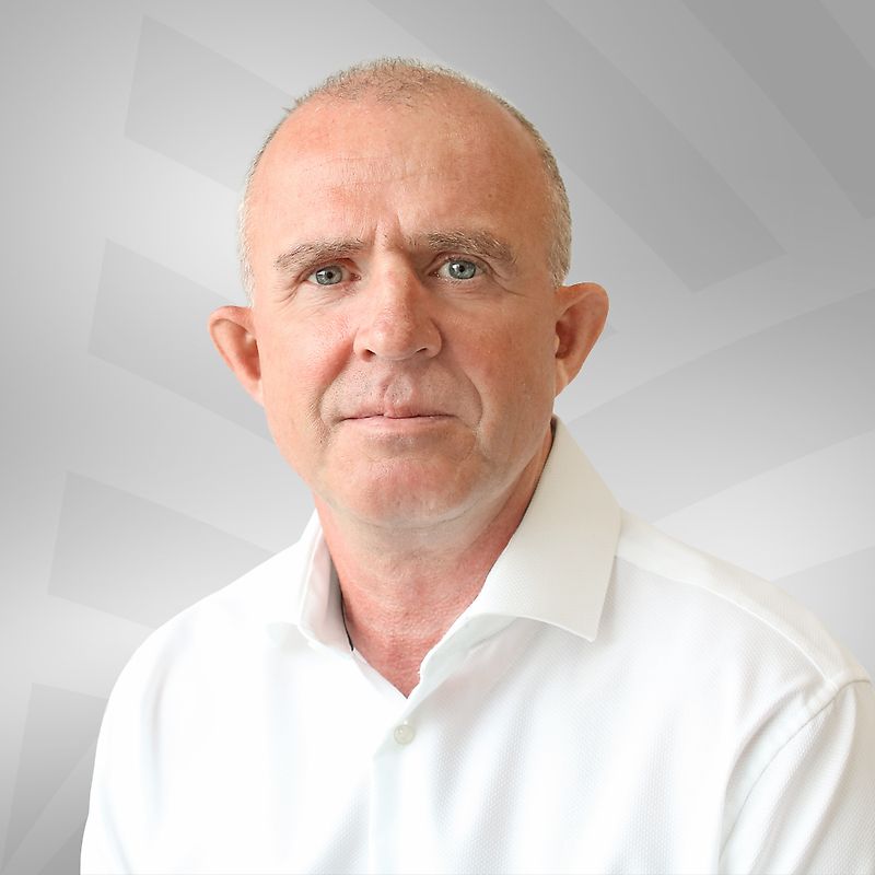 Contactpersonen De heer Alexej Ebel