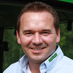 Contactpersonen De heer Frank Oberschelp