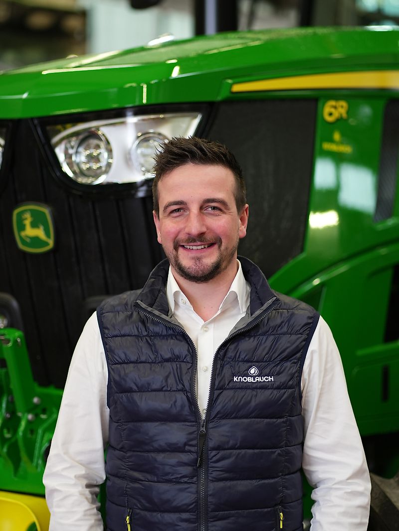 Contactpersonen De heer Lukas Fehringer